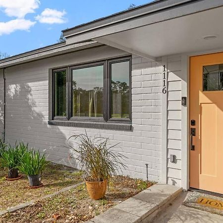Smart Bungalow: 10-Min To Uf, Central Location เกนส์วิลล์ ภายนอก รูปภาพ